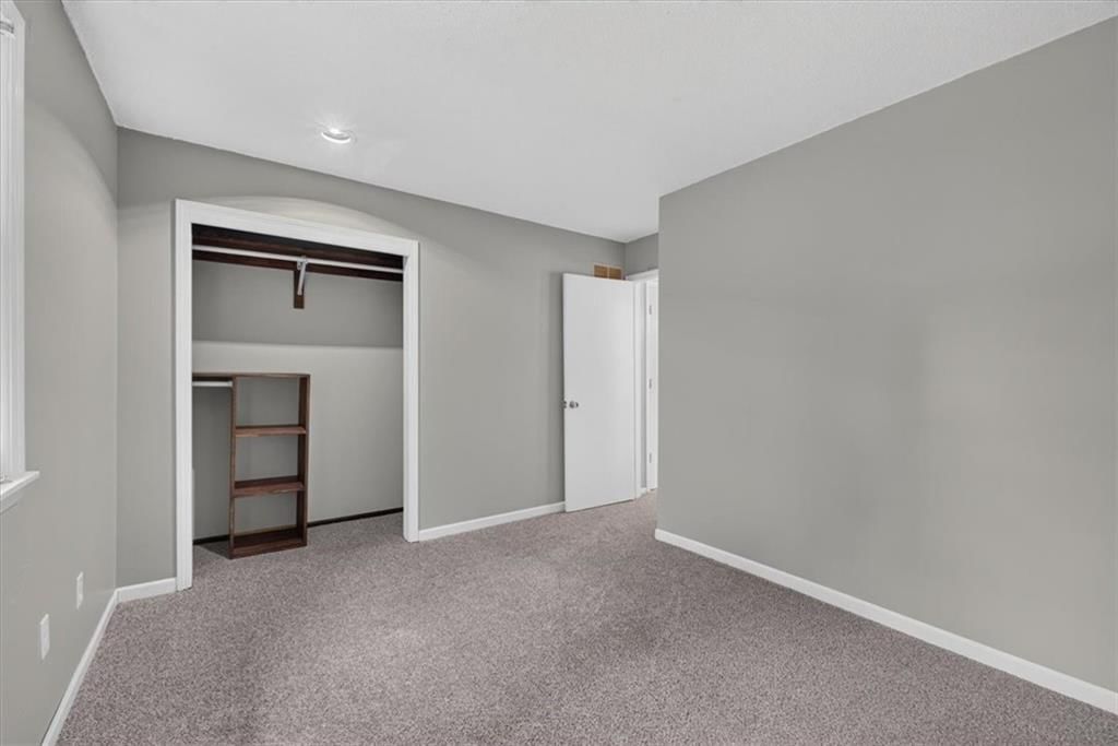 8107 Noland Road — photo 27