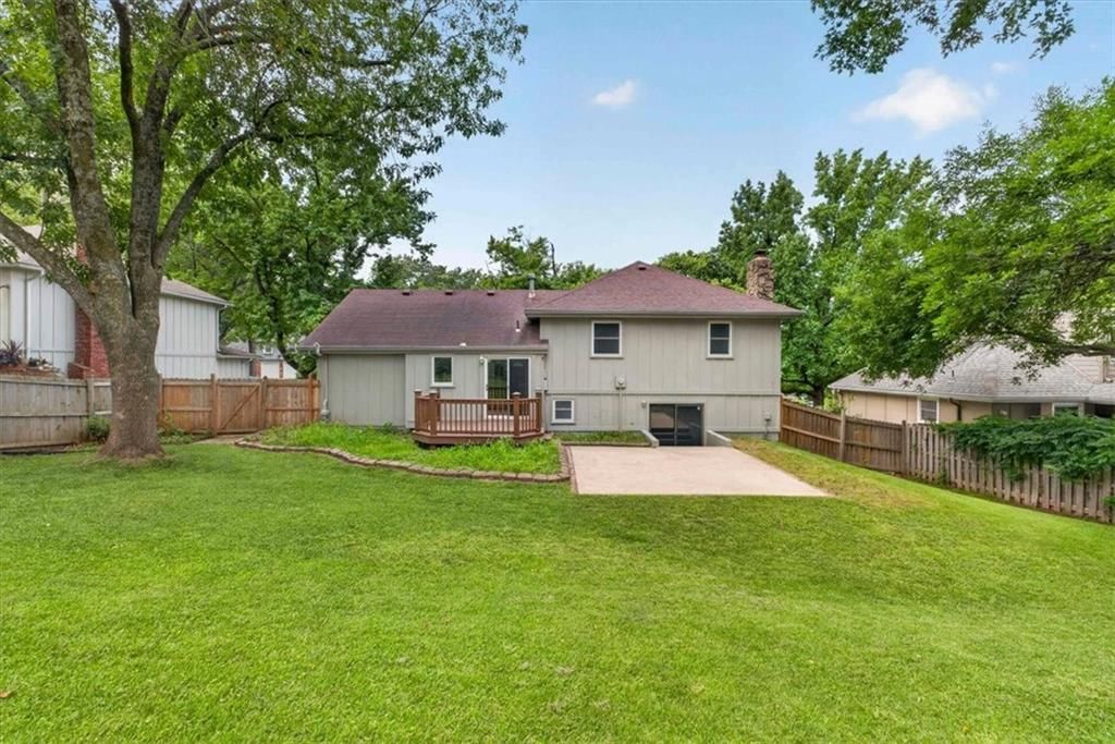 8107 Noland Road — photo 39