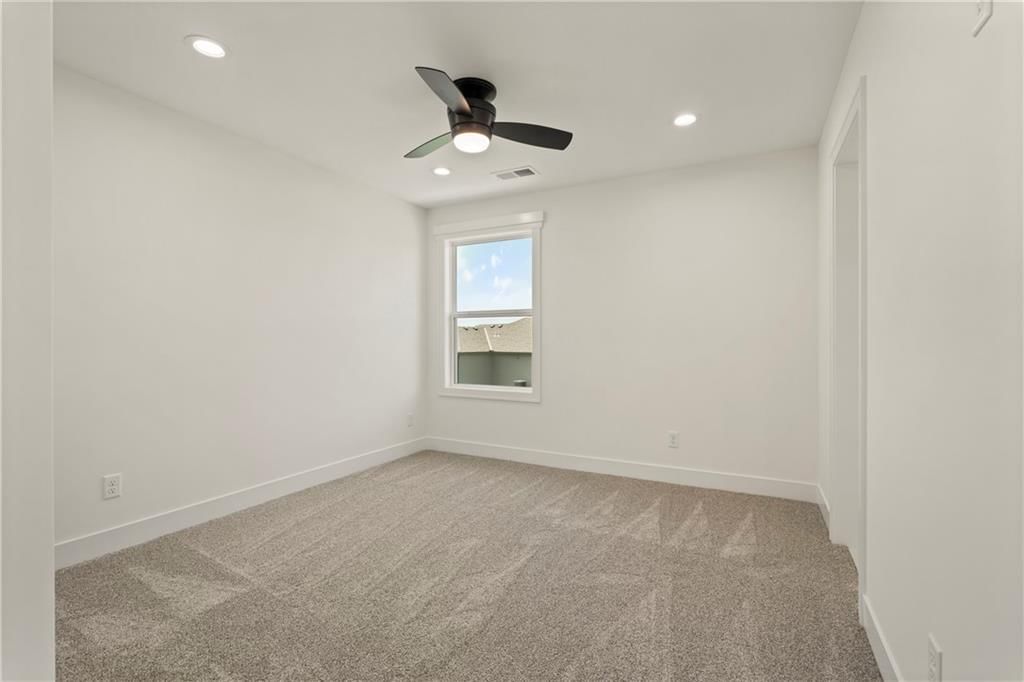2008 NE Bluestone Drive — photo 26