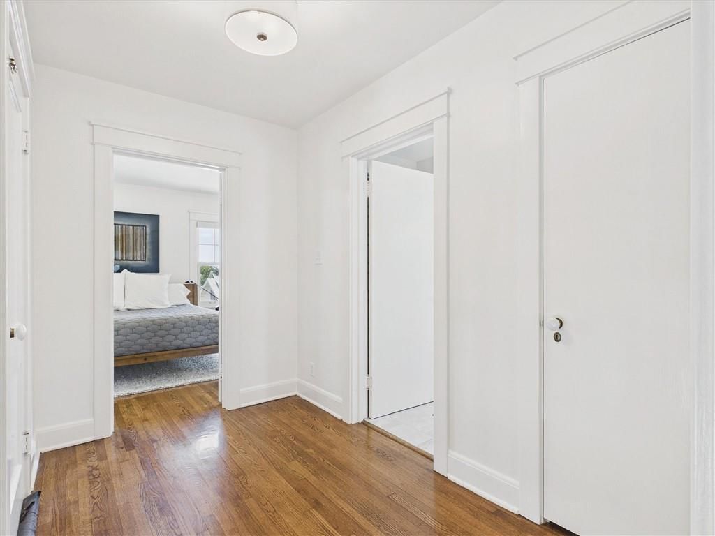 33 E 53rd Terrace — photo 32