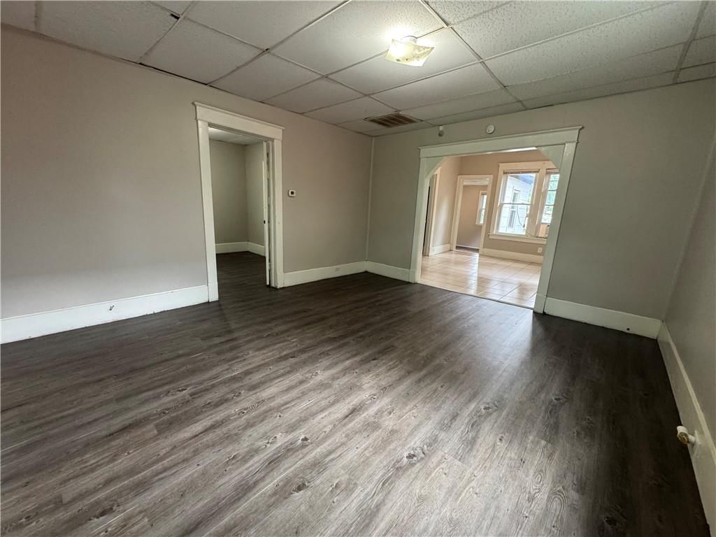 Photo 12 of 23 - 709 Rhodes Street, Grandview, MO 64030