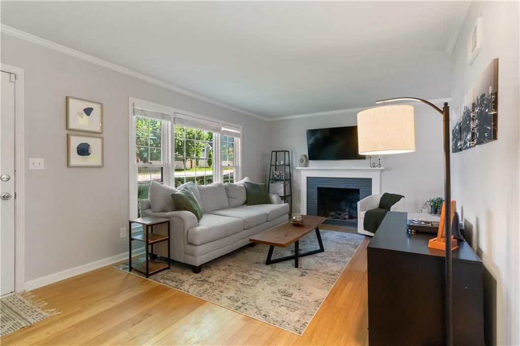 3813 W 79th Street — photo 10