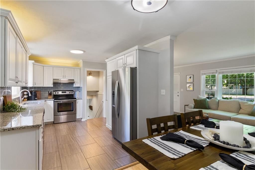 3813 W 79th Street — photo 11