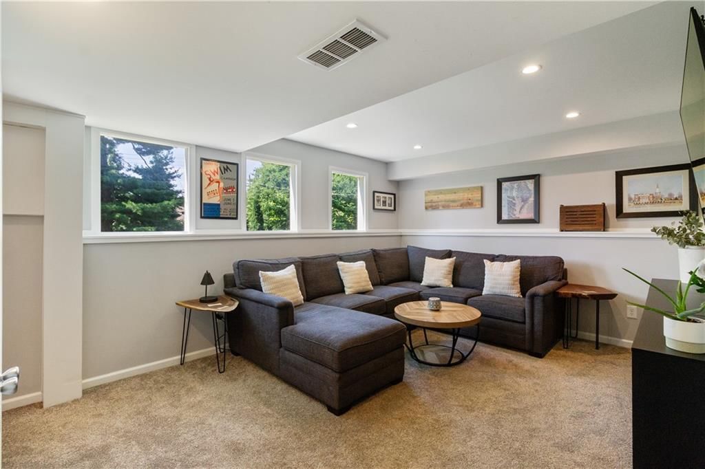 3813 W 79th Street — photo 15