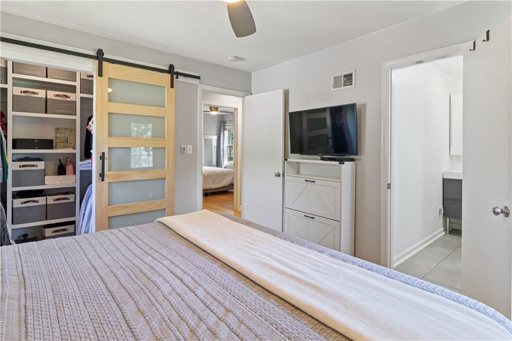 3813 W 79th Street — photo 19