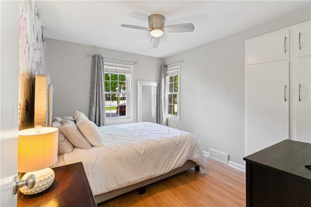 3813 W 79th Street — photo 23