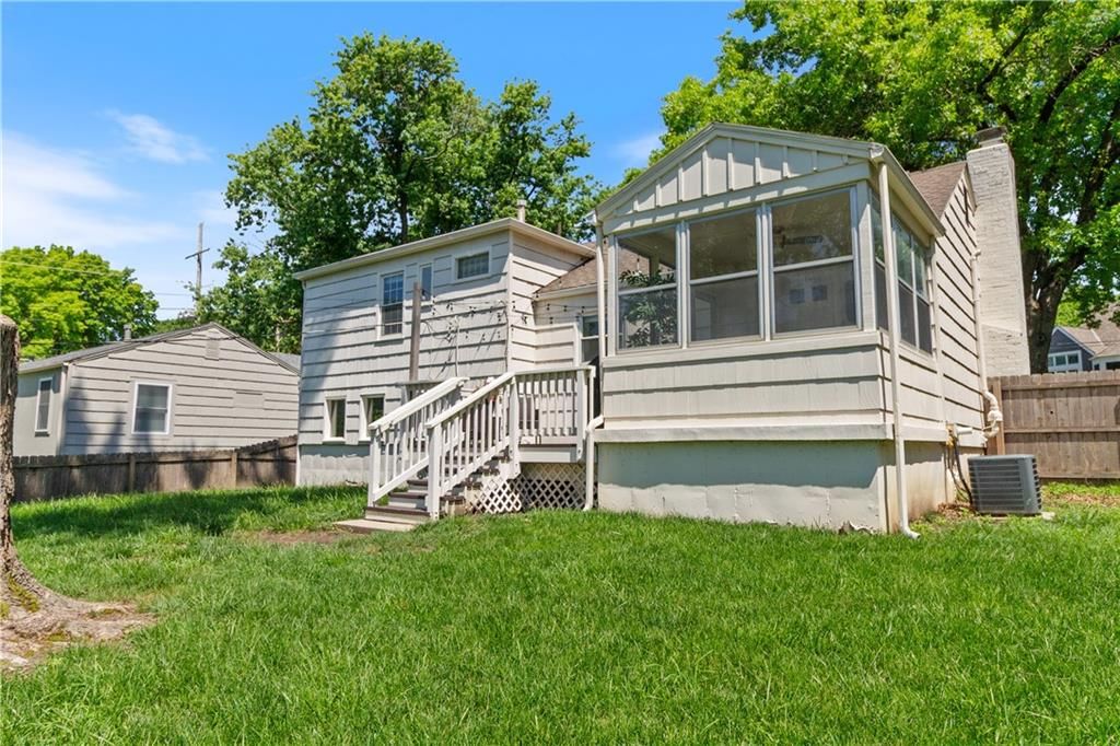 3813 W 79th Street — photo 29