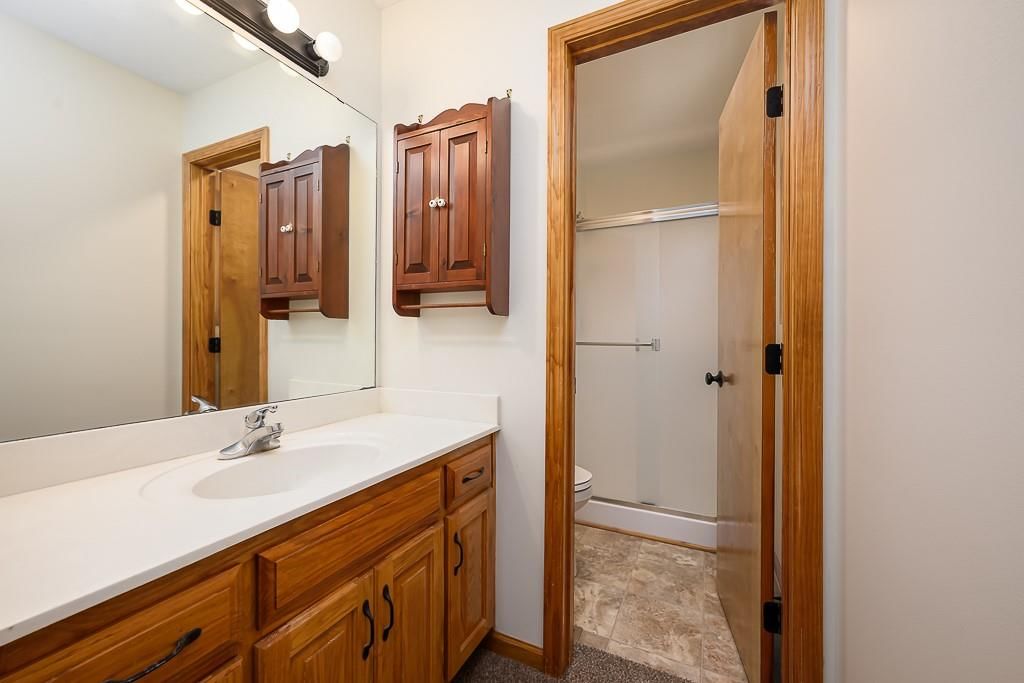 11212 Rowland Avenue — photo 13