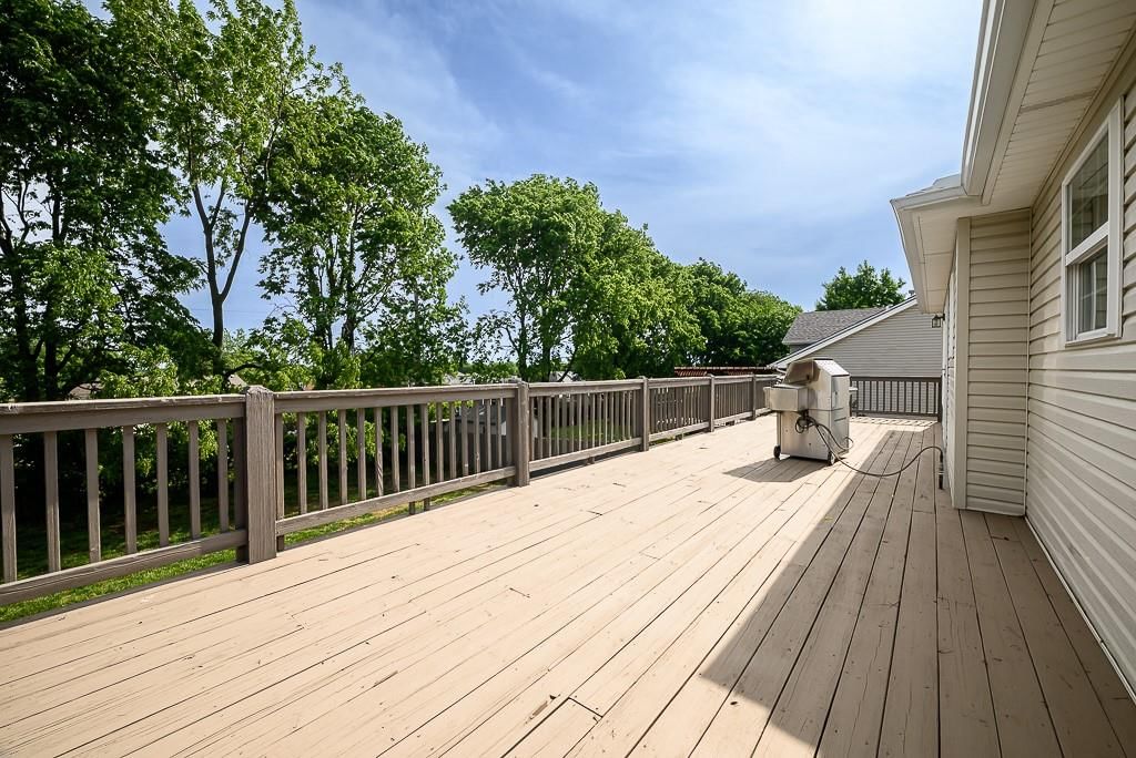 11212 Rowland Avenue — photo 19