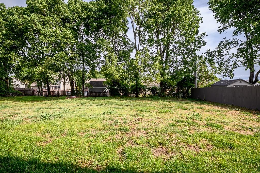 11212 Rowland Avenue — photo 22
