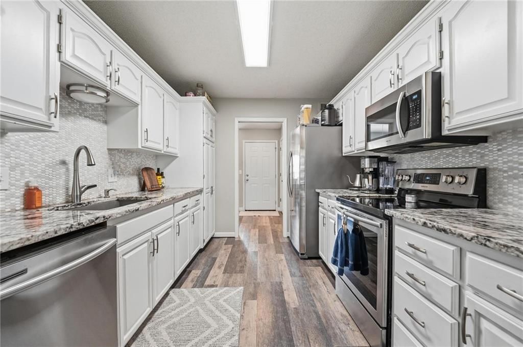 820 SW BENJAMIN Circle — photo 10