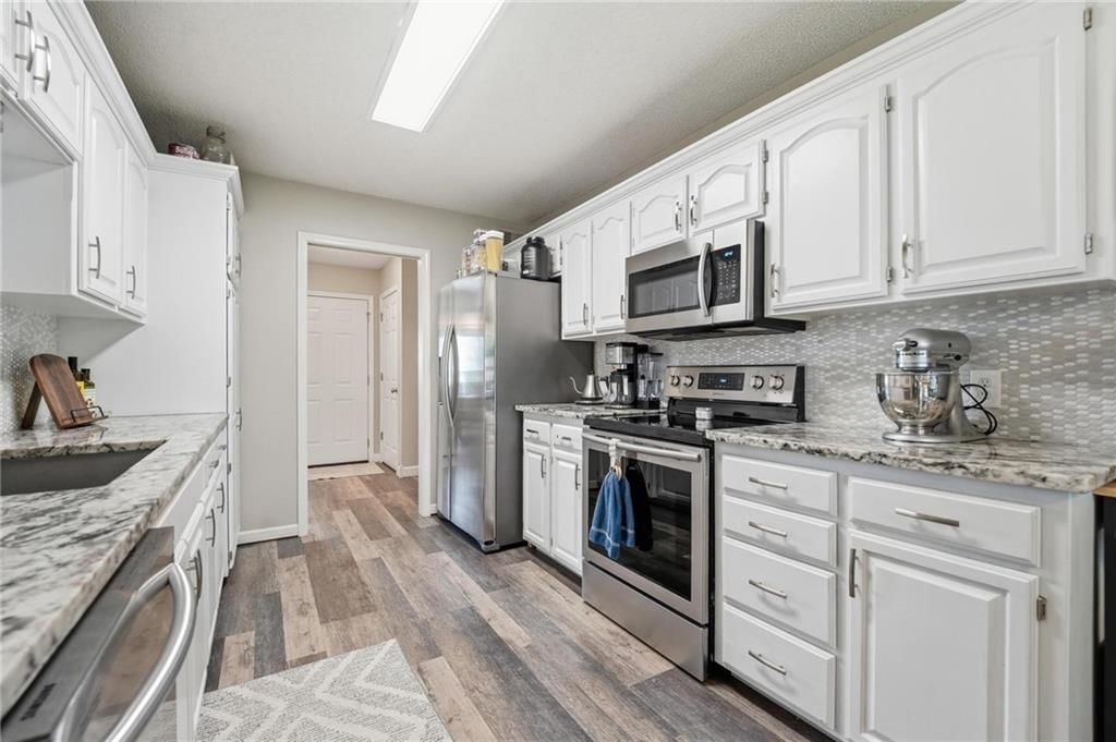 820 SW BENJAMIN Circle — photo 12