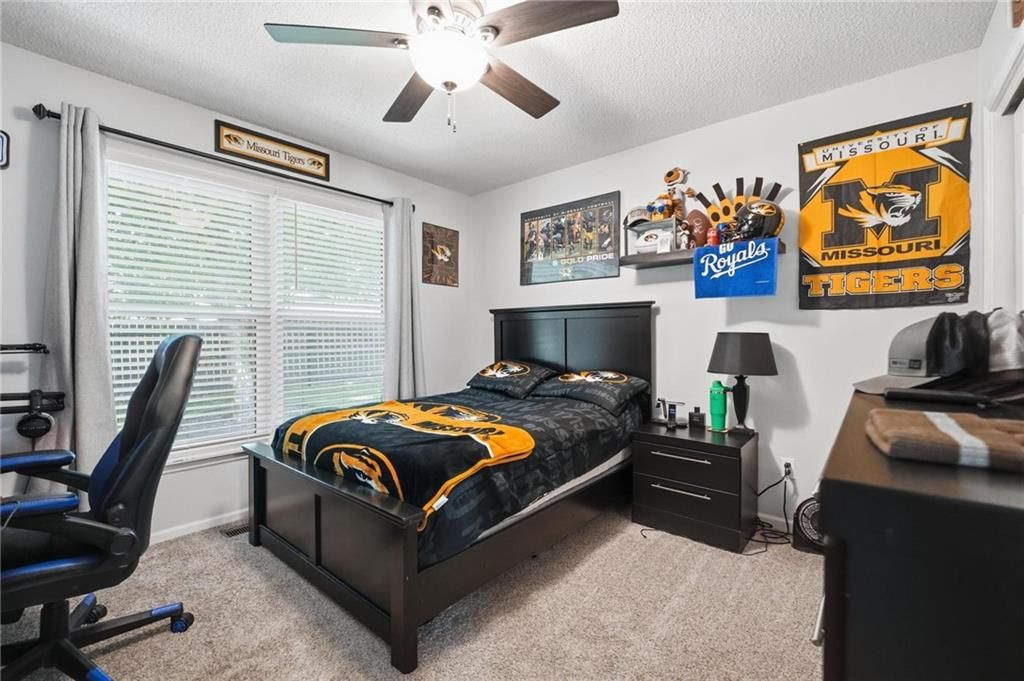820 SW BENJAMIN Circle — photo 21