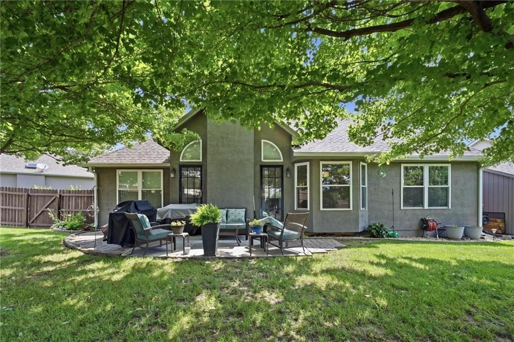 820 SW BENJAMIN Circle — photo 33