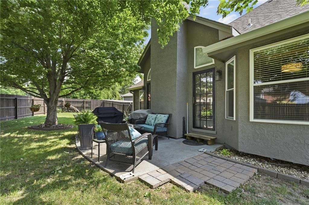 820 SW BENJAMIN Circle — photo 36