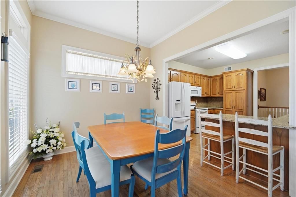 812 SW Nautica Court — photo 15