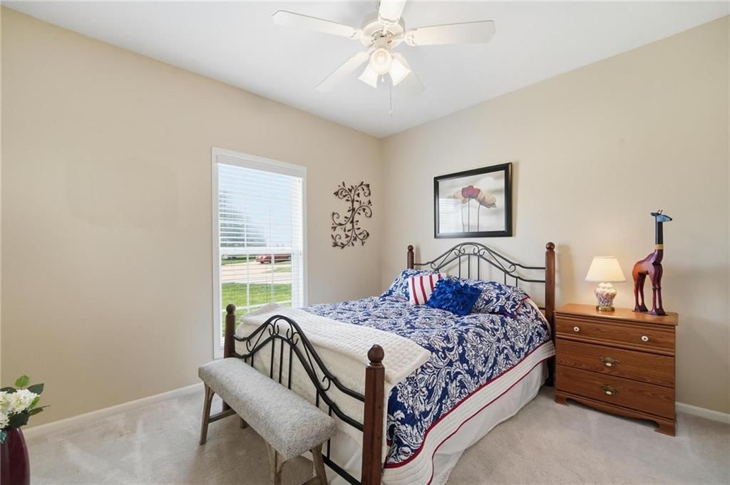 812 SW Nautica Court — photo 23