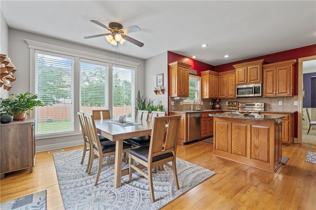15337 S Greenwood Street — photo 13