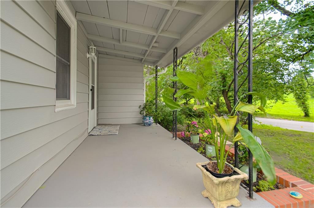 1801 S Broadway Street — photo 5