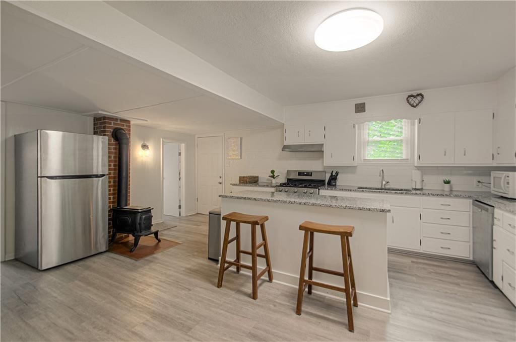 1801 S Broadway Street — photo 10