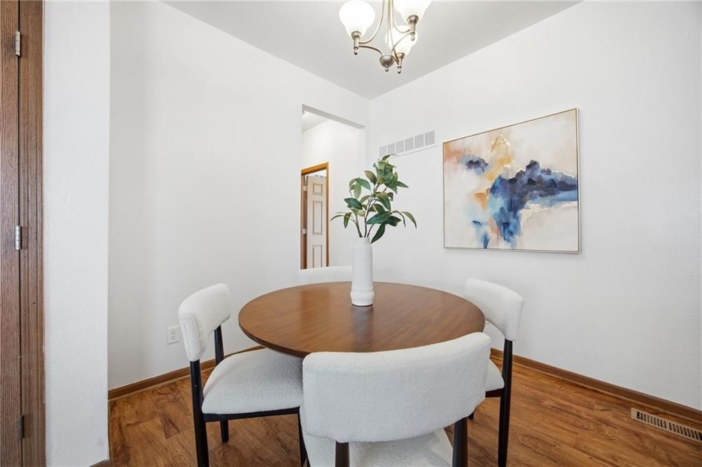 10351 Sloan Avenue — photo 10