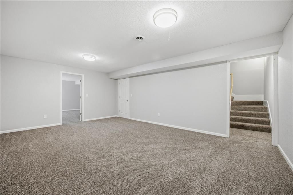 10351 Sloan Avenue — photo 20