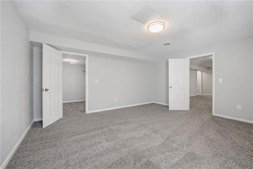 10351 Sloan Avenue — photo 22