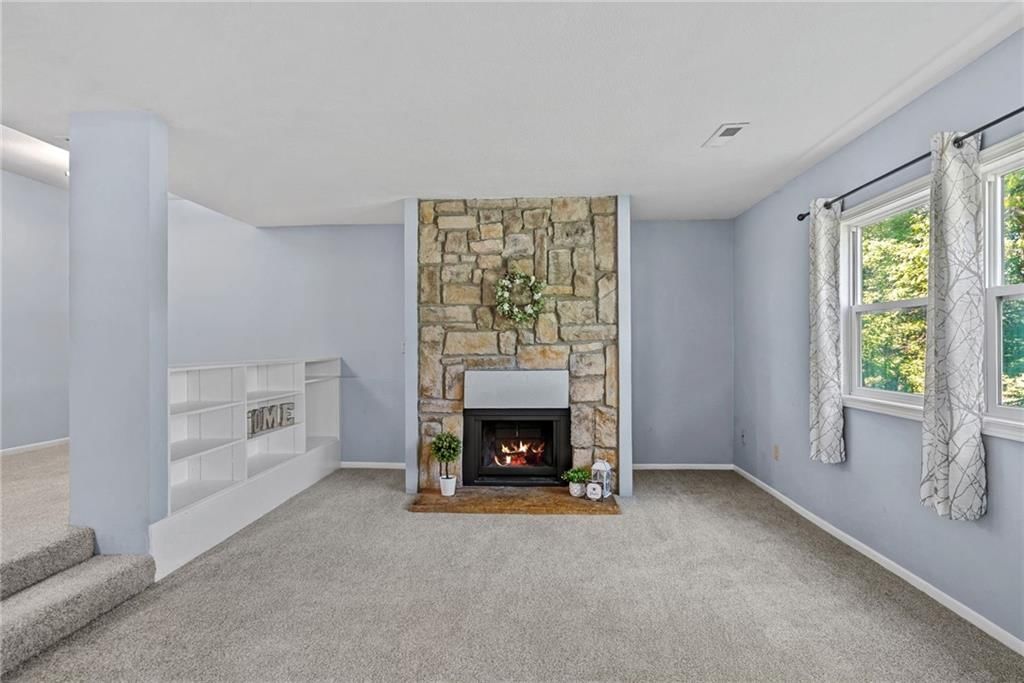 1318 Westbrooke Street — photo 5