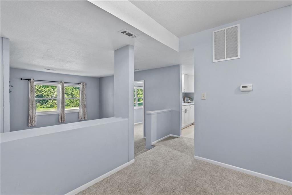 1318 Westbrooke Street — photo 9