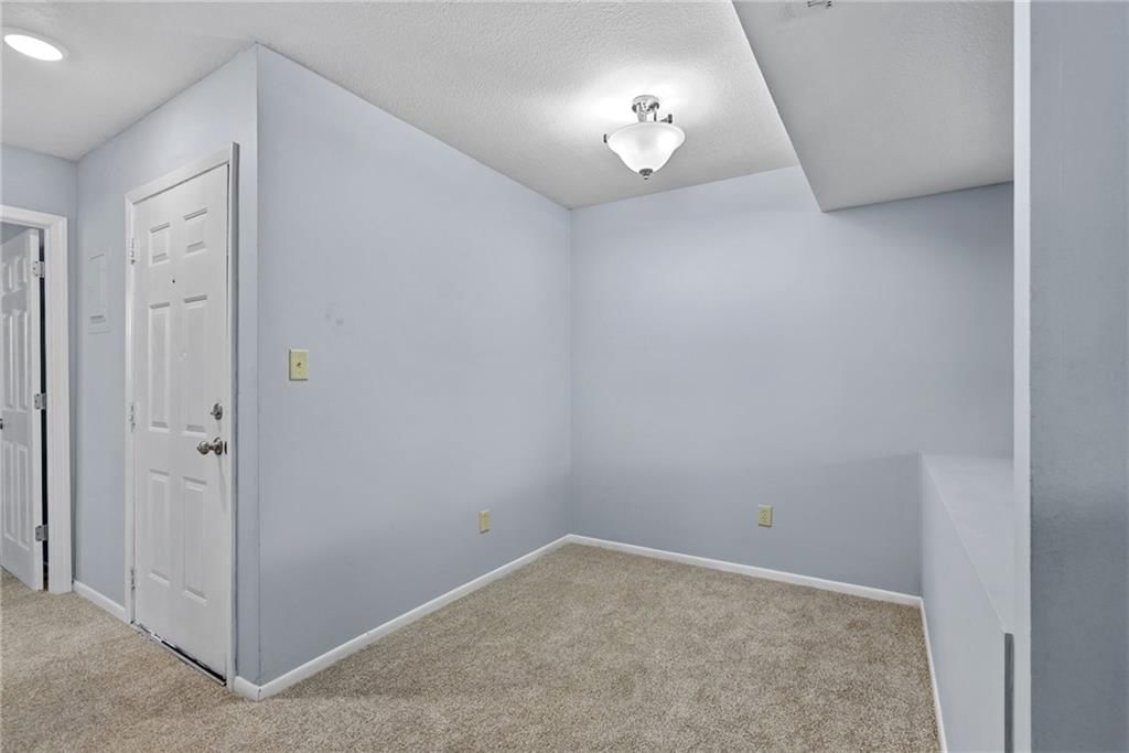 1318 Westbrooke Street — photo 11