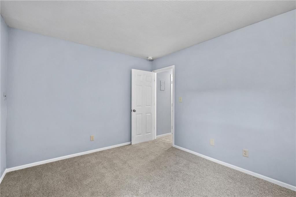 1318 Westbrooke Street — photo 13
