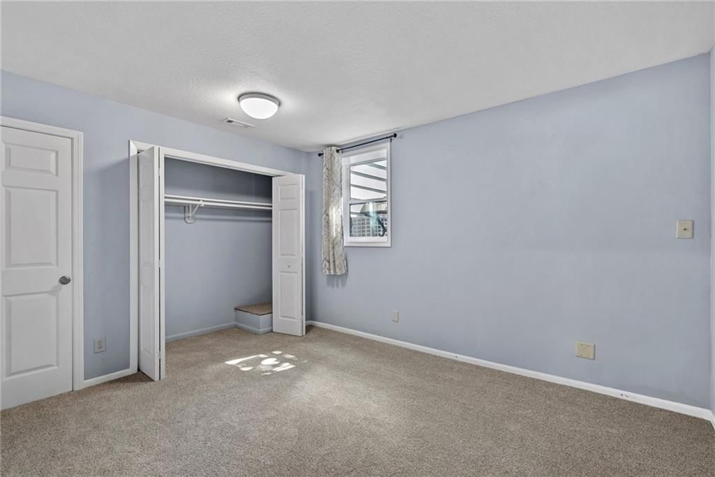 1318 Westbrooke Street — photo 14