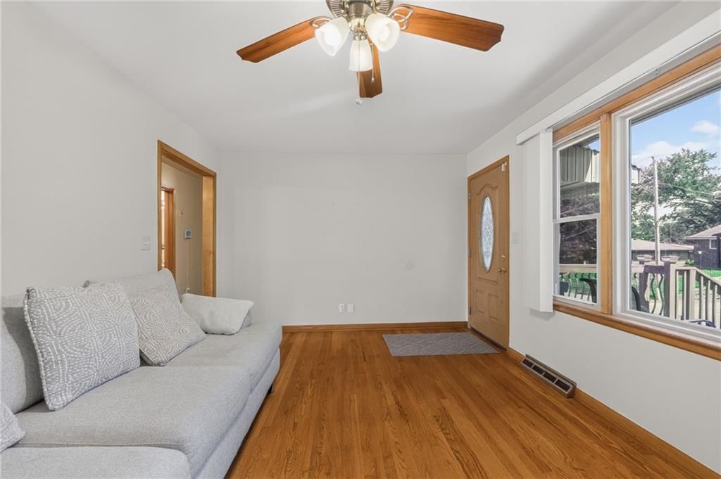 3506 Kimball Avenue — photo 4