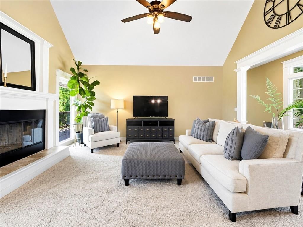24407 Woodland Circle — photo 8