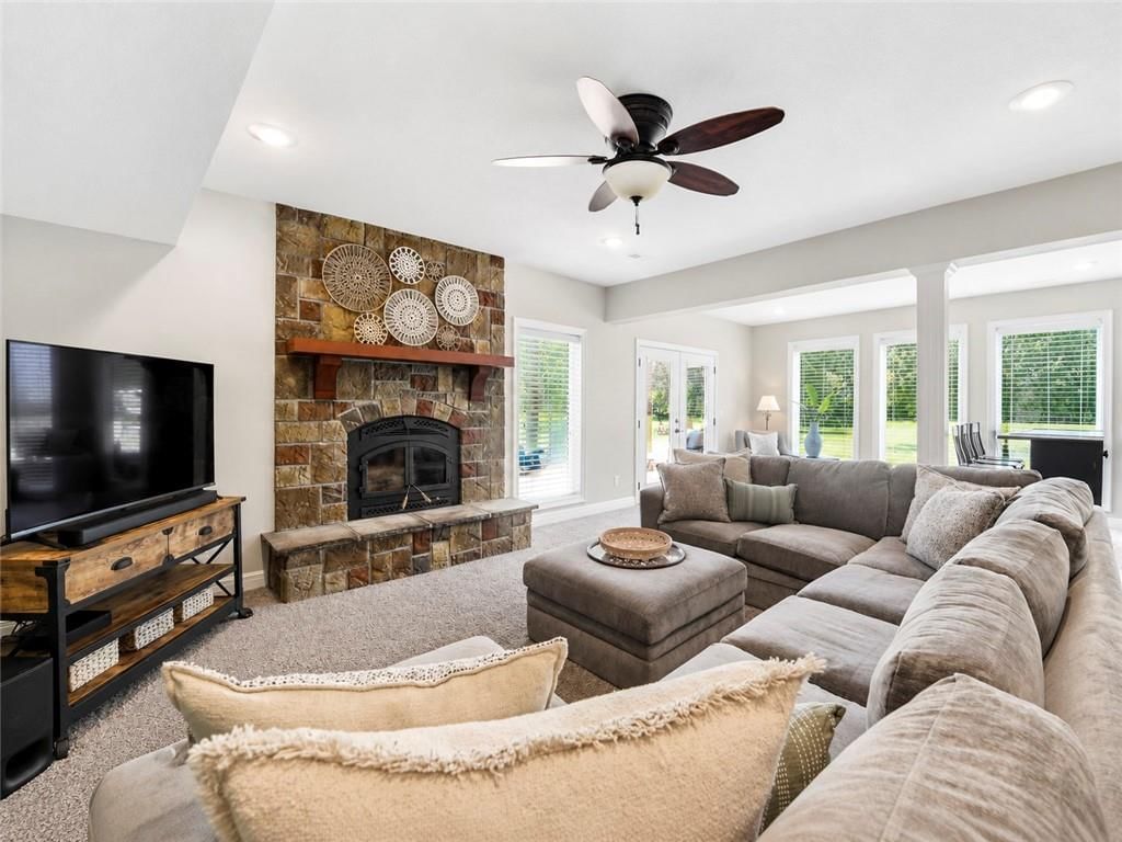 24407 Woodland Circle — photo 30