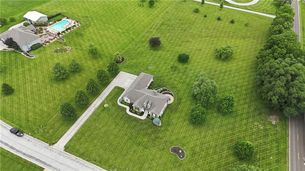 24407 Woodland Circle — photo 50