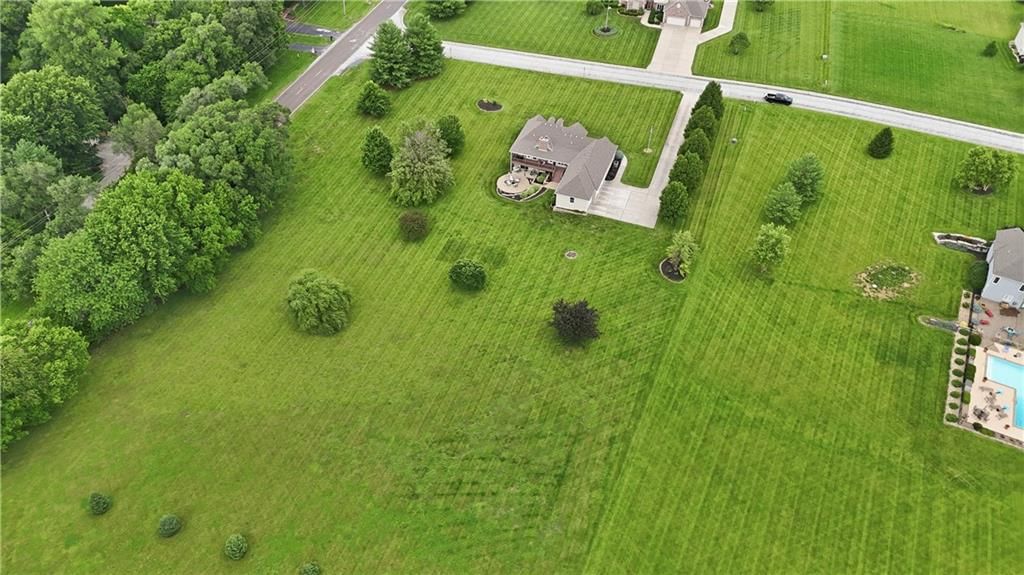 24407 Woodland Circle — photo 53