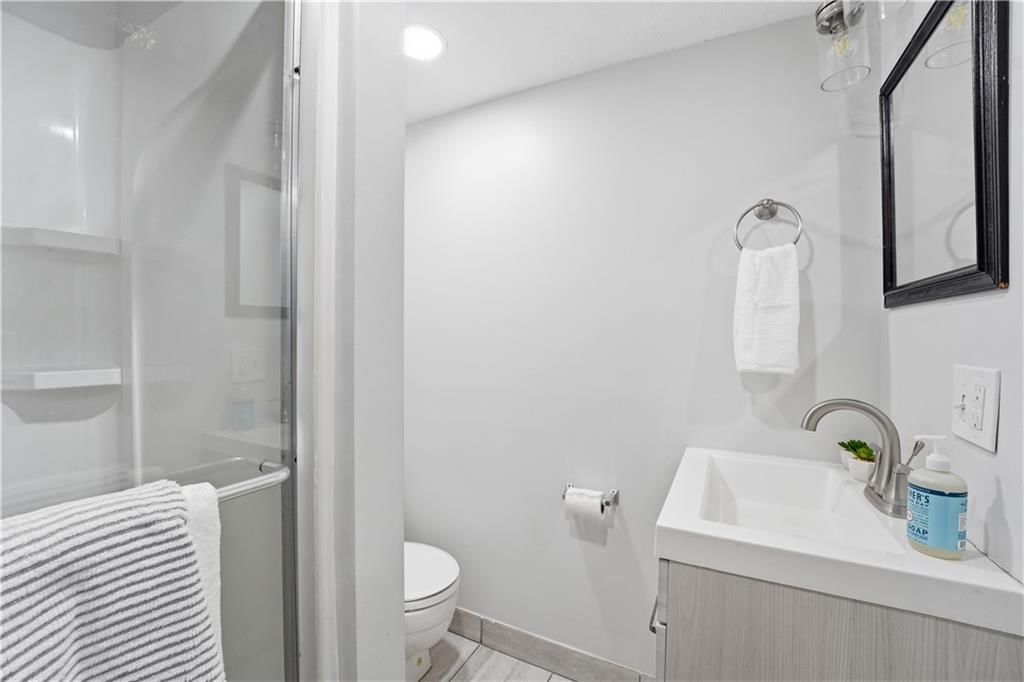 9700 E 82nd Street — photo 35