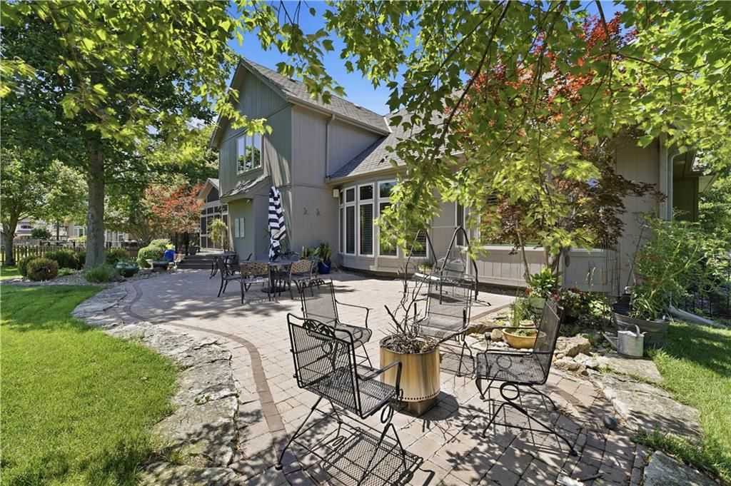 579 N Winnebago Drive — photo 5
