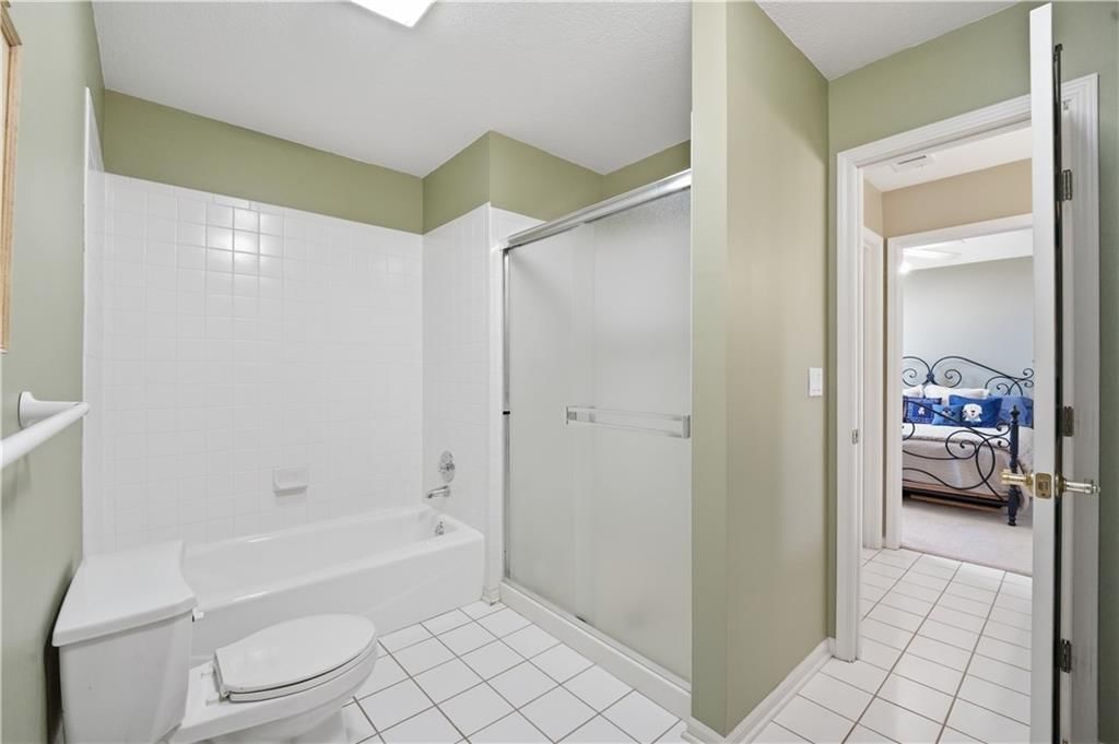 579 N Winnebago Drive — photo 38