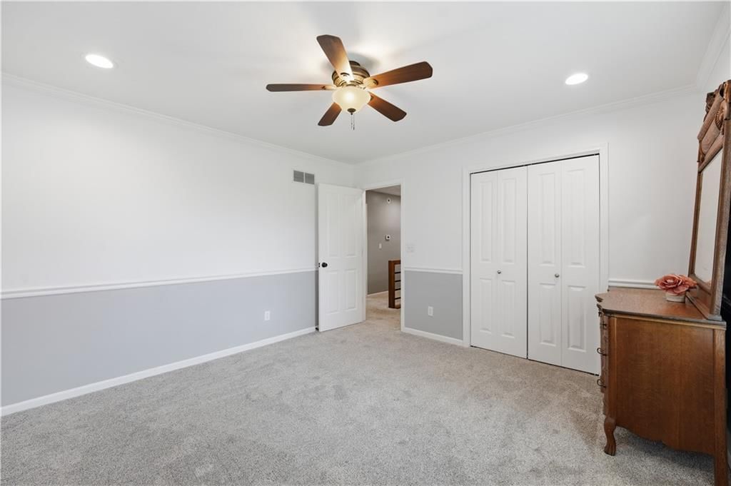 1390 N 550th Road — photo 31