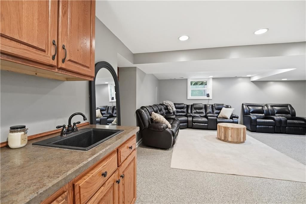1390 N 550th Road — photo 48