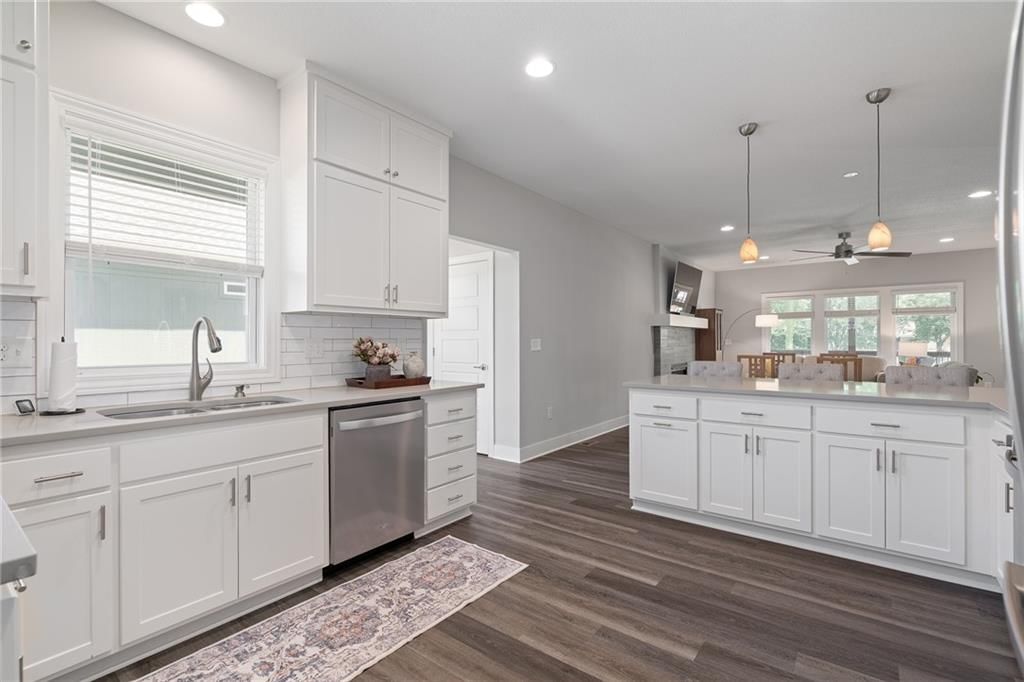 8462 Peoria Street — photo 4