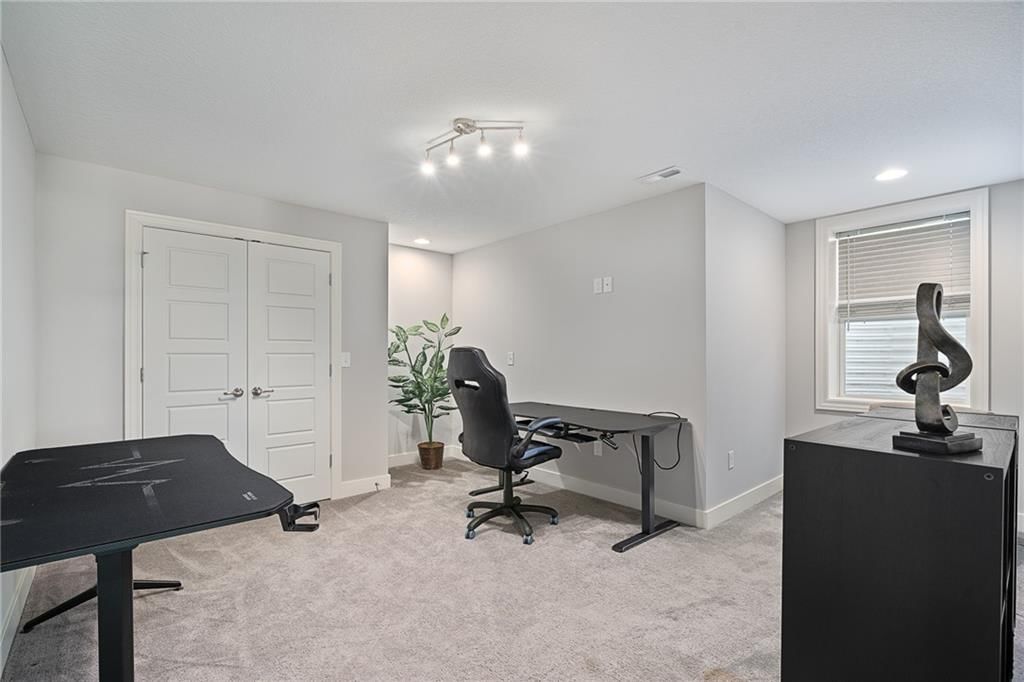 8462 Peoria Street — photo 19