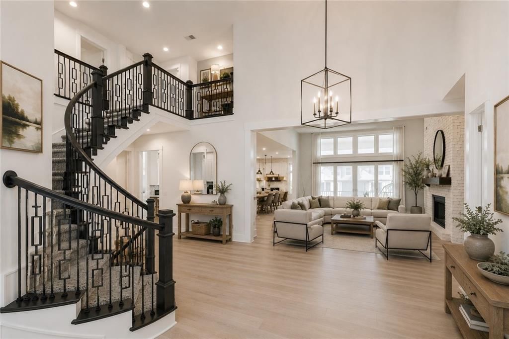 15620 Catalina Street — photo 7