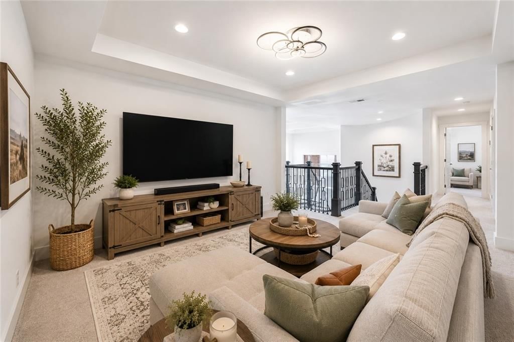 15620 Catalina Street — photo 36