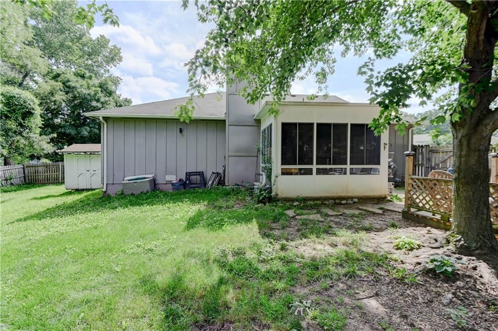 18008 E WHITNEY Road — photo 30