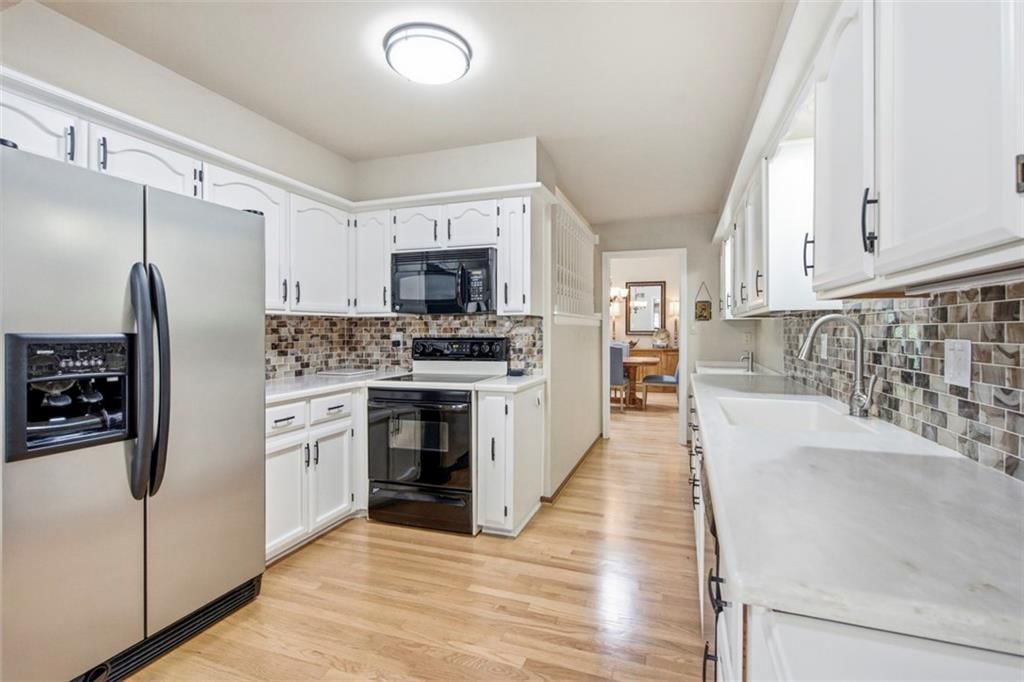 12809 Cambridge Road — photo 13