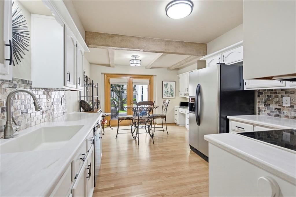 12809 Cambridge Road — photo 17