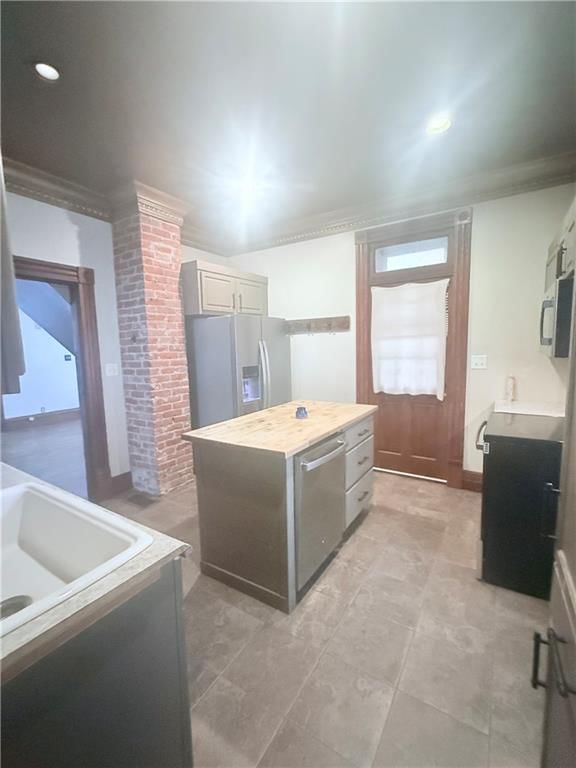 2424 Olive Street — photo 6
